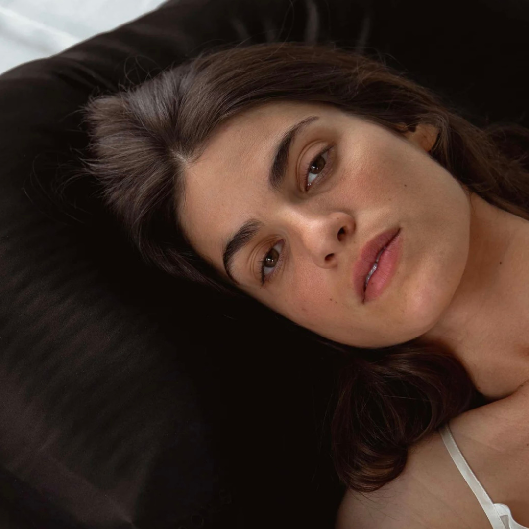 ليه ممكن المخدة تكون سبب في الحبوب؟